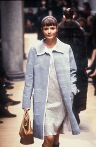 3_fendi-fw-1996-4_html.thumb.JPEG.5ba322226eec88b779d5ed83acc4bf42.JPEG