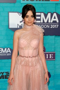 56712433_camila-cabello-mtv-europe-music-awards-2017-in-london-4.jpg