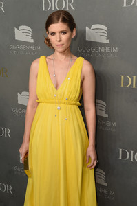 57336403_katemara_guggenheiminternationalgala2017-8.jpg
