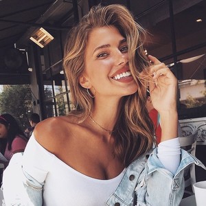 bareandgolden - BYUMOtbDn04.jpg