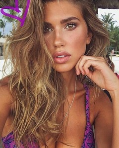 karajewellfp - BZbjm2OH1N5.jpg