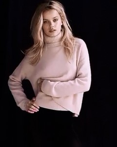 5a08d28037bdd_NAKEDCASHMERE-Wereallaboutlayering.mp4_snapshot.thumb.jpg.d6a216818970606e3def9c860c5f0b5f.jpg