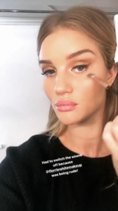 5a0b5eef2a409_rosiehw15106551351647817224641927511_25096719.mp40741.thumb.png.5d4c8976f99c047a12173e41972cdae6.png