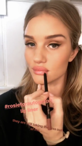 5a0b5f6994da2_rosiehw15106558511647823195854366200_25096719.mp41233.thumb.png.34ac543c301394ea3d8def1699de565a.png