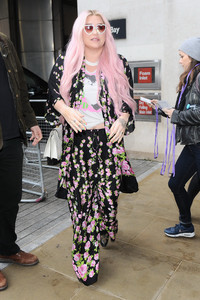  kesha151117BZNimage11.jpg