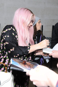  kesha151117BZNimage20.jpg
