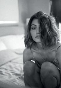 So-It-Goes-Magazine-Issue-10-Phoebe-Tonkin-James-Wright-4.thumb.jpg.8d24136f3987fa0d6ca049fc9ca704d8.jpg