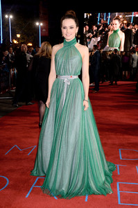 daisy-ridley-13.jpg