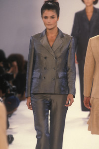isaac-mizrahi-ss-1996-2.thumb.jpeg.9dd09b67bb5654ea0401b99d46c2ad19.jpeg