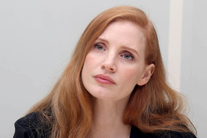 jessica-chastain-quotmollys-gamequot-press-conference-in-santa-monica-ca-11717-17.jpg