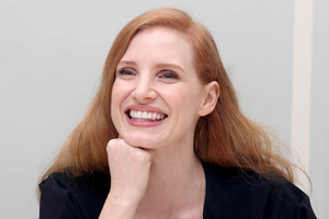 jessica-chastain-quotmollys-gamequot-press-conference-in-santa-monica-ca-11717-19.jpg