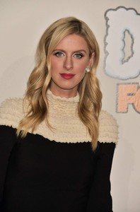 nicky-hilton-samsung-annual-charity-gala-2017-in-nyc-7.jpg