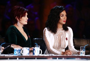 nicole-scherzinger-the-x-factor-tv-show-11-05-2017-5.jpg