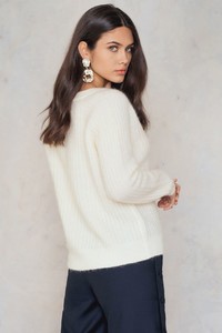 second_female_alissa_v-neck_knit_1438-000022-4070_02b.jpg