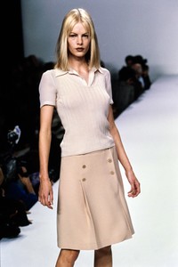 ---CALVIN-KLEIN-SPRING-1996-RTW-DETAIL-40-EMMA-BALFOUR-CN10034346.jpg