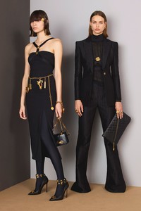 Birgit Kos Versace Pre-Fall 2018 11.jpg