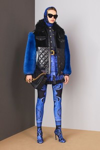 Birgit Kos Versace Pre-Fall 2018 13.jpg