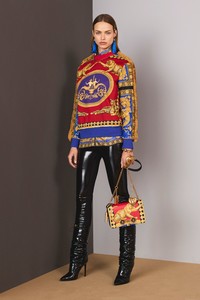 Birgit Kos Versace Pre-Fall 2018 14.jpg
