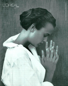 5a3f23e98bc8b_Ferri_LOreal_Paris_1989_06.thumb.png.b961bff9fa10953412f0d3a157a228d6.png