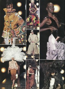 5a3fc7fc8e3a4_Lofficielrussiaoctober2002hautecouture6.thumb.jpg.8463852e99df8044f7a6c5e7e2ac3c76.jpg