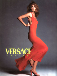 Amber-Valletta-Versace-1996-02.thumb.jpg.d3db6c2cd2def9764a5fc470e1653f00.jpg