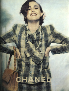 Karen-Elson-Chanel-1998-02.thumb.jpg.fe41d7dd64f9df60d6cd2ef21f7c60f7.jpg