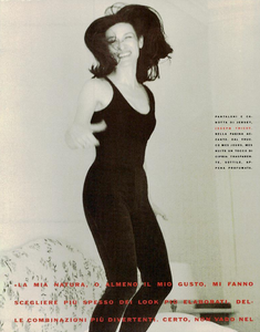 Ritts_Vogue_Italia_December_1989_11.thumb.png.72028e1346ef36b7df4718f2277d2757.png
