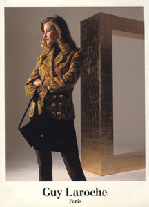 Tereza-Maxova-Guy-LaRoche-1994-01.thumb.jpg.f3886ab4de2e7b31776140fba590afb9.jpg
