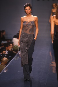 bcbg-fw-1997-6.thumb.jpeg.a023efbf24aa7539dc6b79f1d45543e1.jpeg
