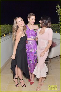 jennifer-aniston-kate-hudson-jennifer-meyer-event-18.jpg