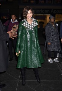 zendaya-coleman-arriving-back-to-her-hotel-in-nyc-3.jpg