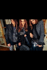 25-balmain-pre-fall-18.thumb.jpg.df8a7843ec99a553bba29b2a2d80e42a.jpg