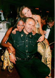 Save The Rainforest Gala 1992.jpg