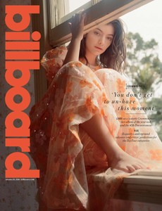       lorde200118BZNImage1.jpg