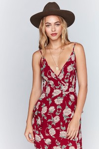 FLYNN-SKYE-FALL-CAPSULE-4-DRE-DRESS-RED-ROSES-3_1500x.jpg