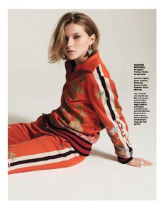 Grazia.428-page-008.jpg
