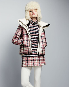 Moncler-Flaine-Houndstooth-Hooded-Jacket.thumb.jpg.69f9f842934b8a2b803a86ab4986ddfd.jpg
