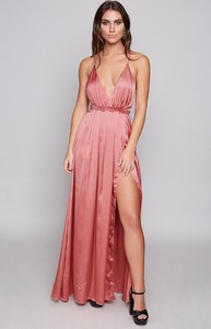 Xw6GfFEySYGHOJdPHOo6_blush-formal-339_4000x4000_crop_bottom.jpg