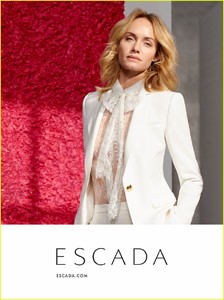 amber-valletta-stars-in-escada-campaign-01.jpg