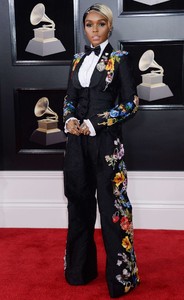 janelle-monae-2018-grammy-awards-in-new-york-6.jpg