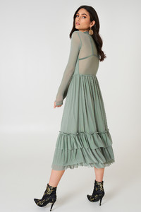 nakd_mesh_frill_dress_1018-000617-0324_04d.jpg