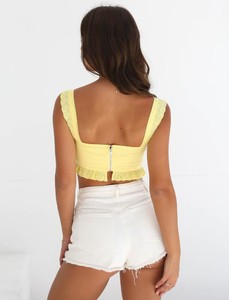 shopify_c66fe3893193f717c56110584a0a321c_bailey-crop-yellow_4000x4000.jpg