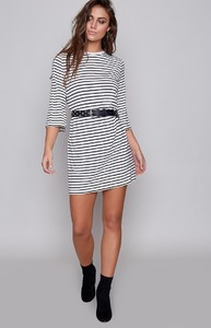 stripe-dress-259_1_4000x4000_crop_bottom.jpg