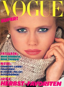 vogue_de_09_81_v1000x1500.thumb.jpg.a571b57b42acc90a9bc6cfe26bd83e56.jpg