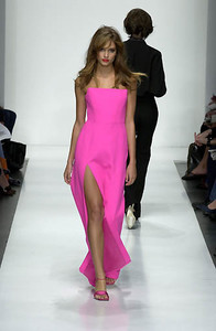 5a72b1bb2f0ab_LloydKleinSS2001NYFW36.thumb.jpg.57f860cf2056b82ed2d85cf4c99bce53.jpg