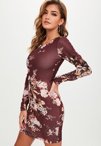 burgundy-bodycon-lace-up-dress (2).jpg