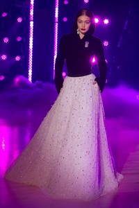 Gigi Hadid Brandon Maxwell Fall 2018 RTW NYFW.jpg