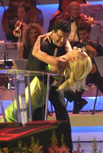 SANREMO abril 2001 Premio Regia Televisiva e.jpg