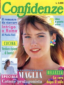 Confidenze - Nº 2413 - 26 Agosto 1993.jpg