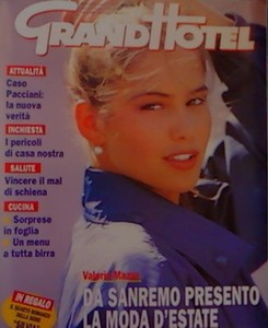 Grand Hotel - Nº 9 - 1996 - 20 fotos de valeria- - copia.jpg